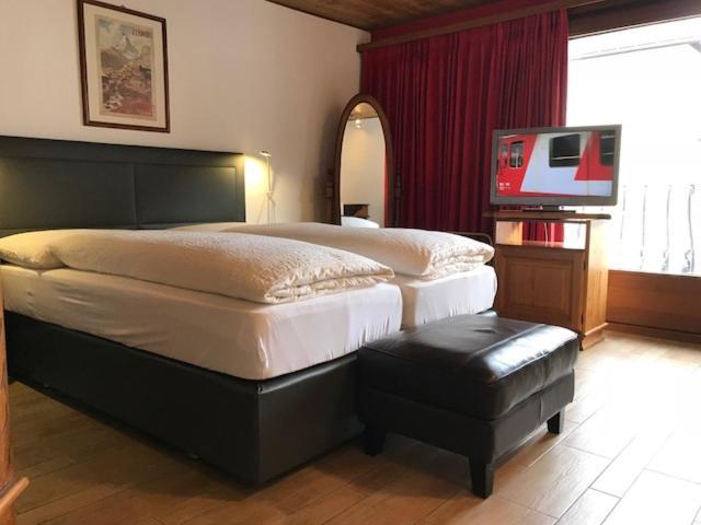 Hotel Central Бриг Екстер'єр фото